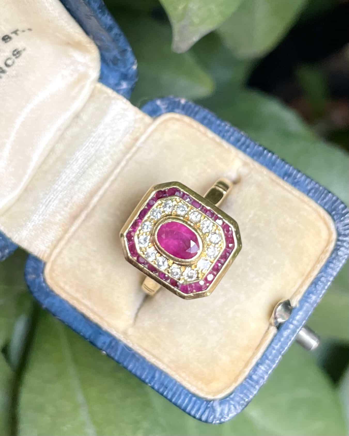 Bague style Art-déco Rubis &amp; Diamants "Marielle" - Elliade Paris