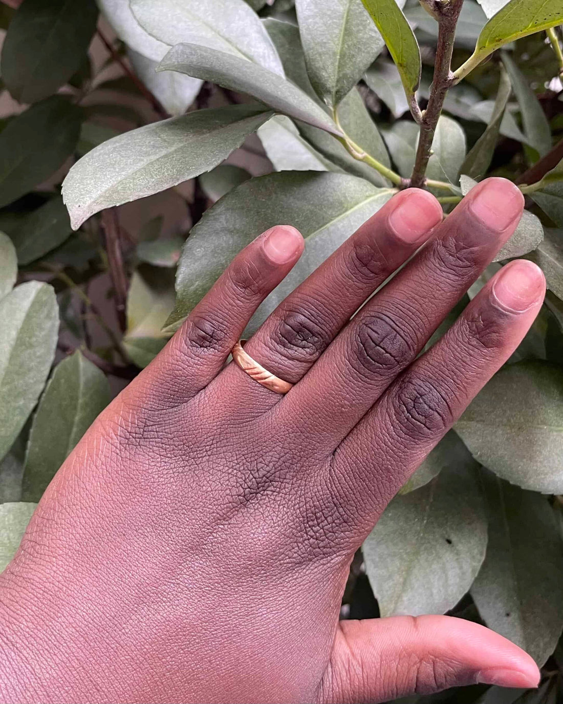 Anillo de bodas vintage de oro de 18 quilates «Ally»