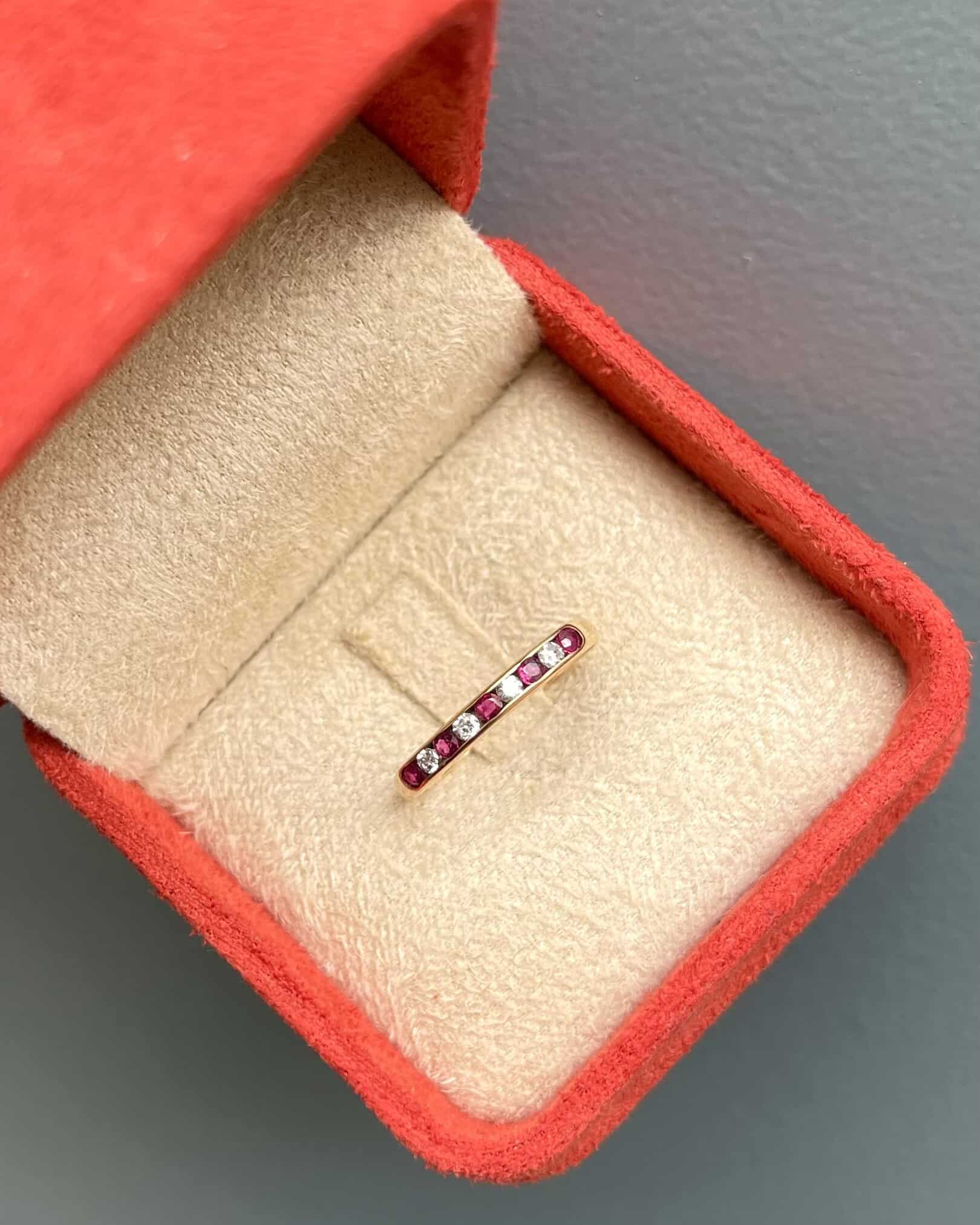 Demi-Alliance Rubis &amp; Diamants &quot;Armelle&quot;