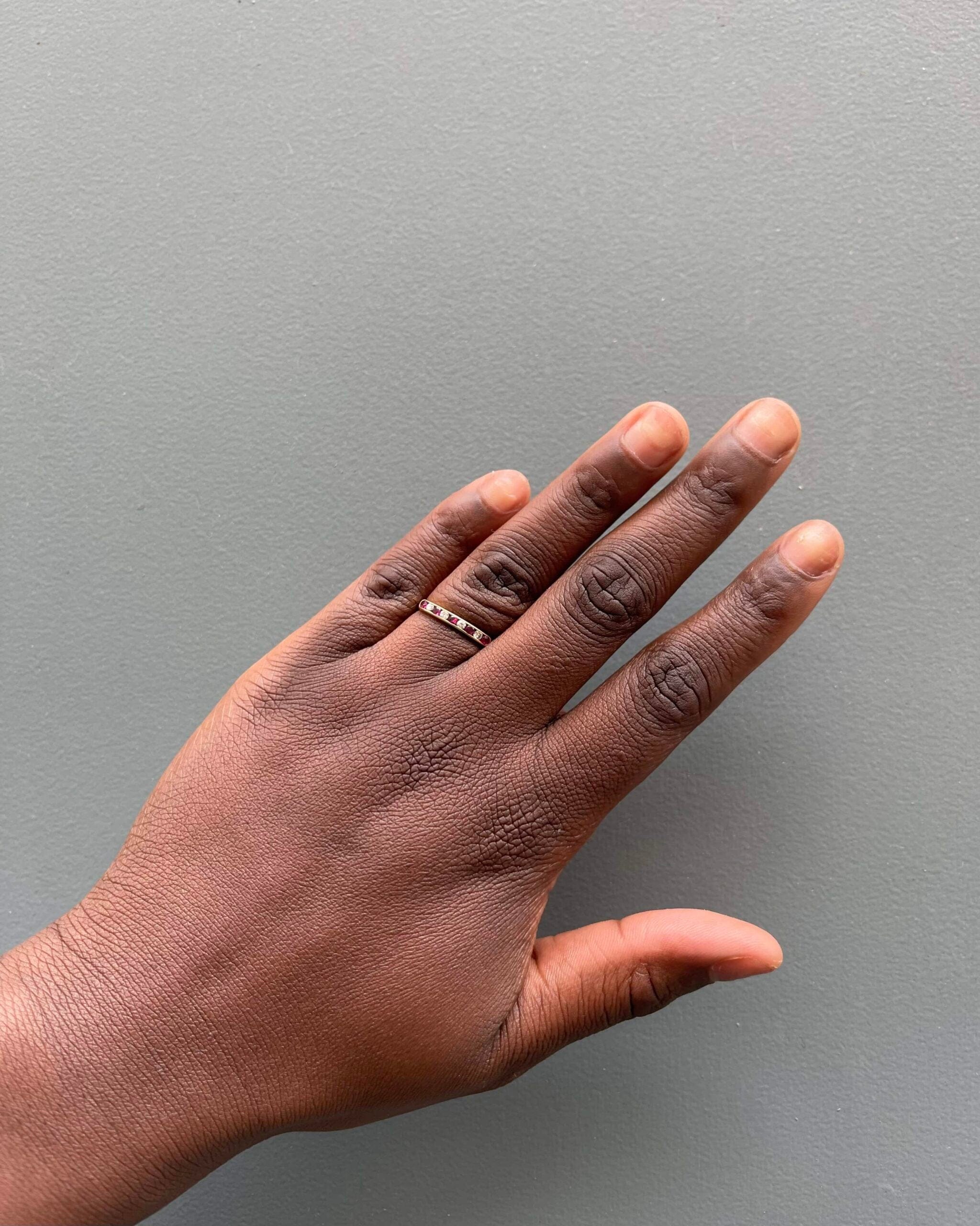 Demi-Alliance Rubis &amp; Diamants "Armelle" - Elliade Paris