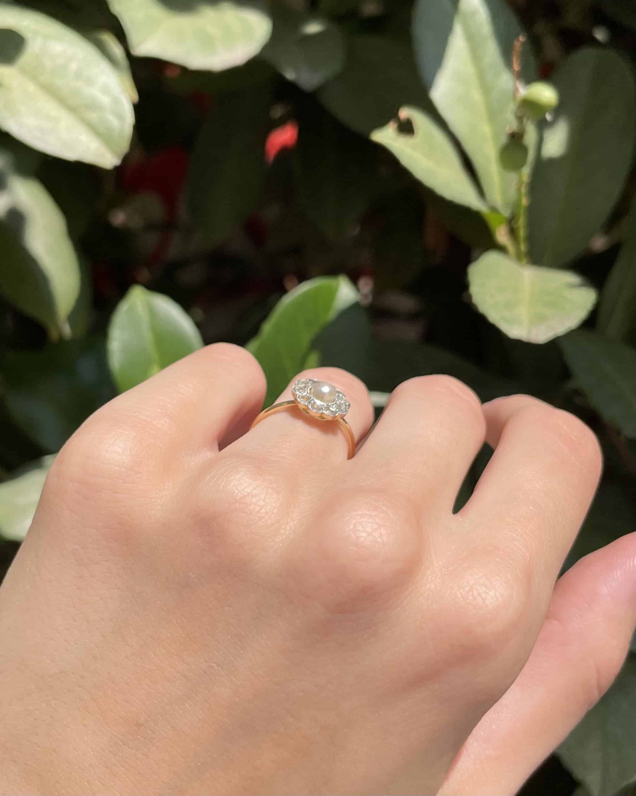 Bague Art-déco marguerite diamants &amp; perle "Malia"