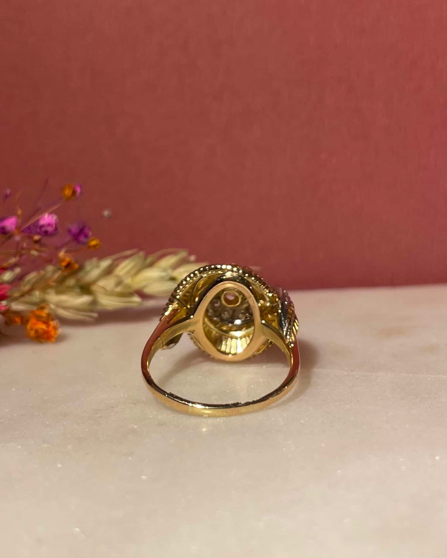 Bague Tourbillon Saphir Jaune et Diamants &quot;Emmna&quot;