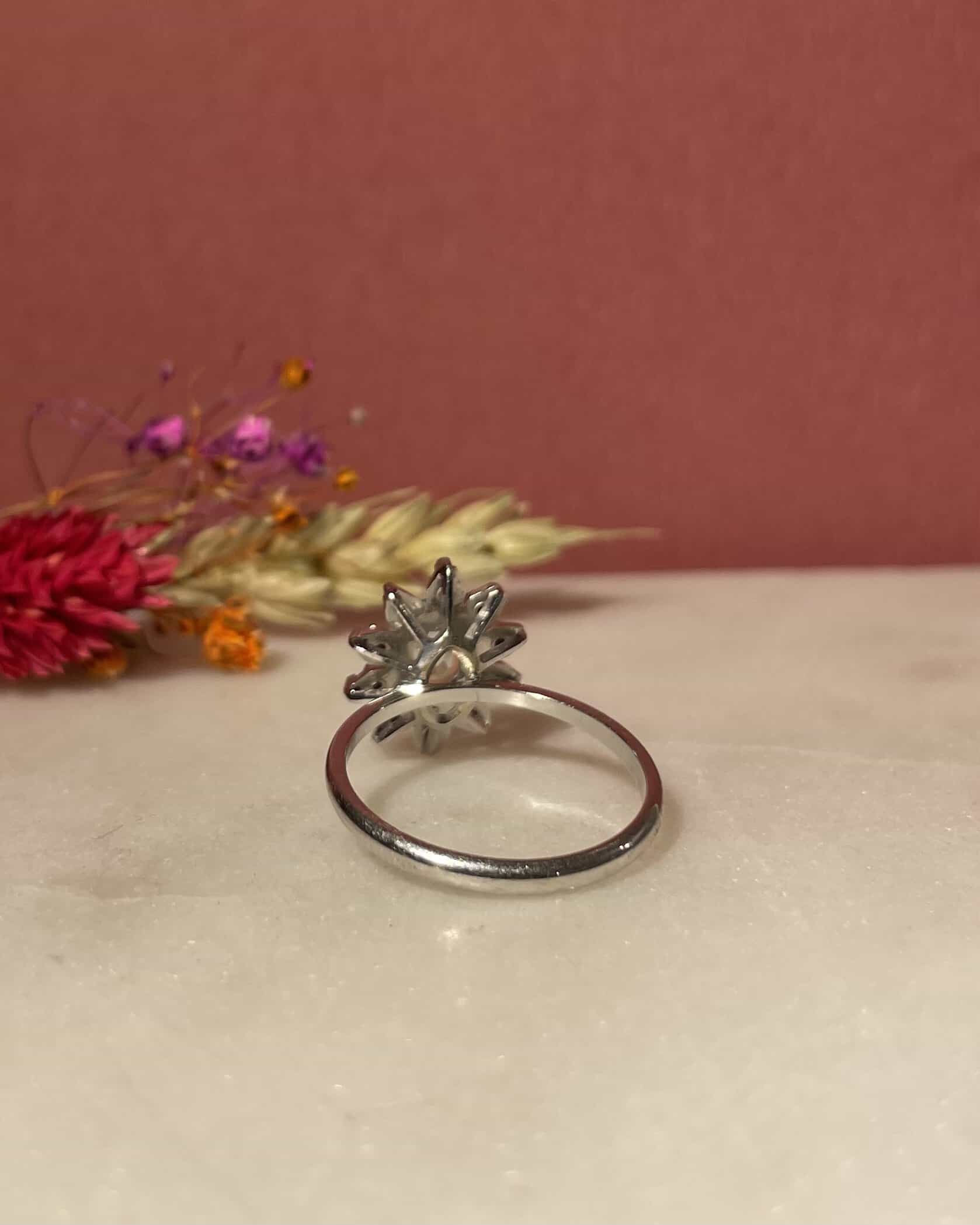 Bague Marguerite Aigue-Marine &amp; Diamants "Lilia"