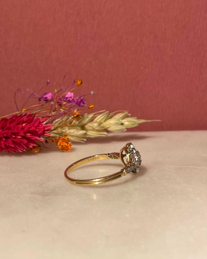 Bague Vintage Marguerite Art-Déco 0.60 Carat Diamants  &quot;Peery&quot;