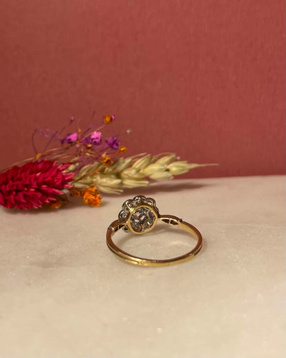 Bague Vintage Marguerite Art-Déco 0.60 Carat Diamants  &quot;Peery&quot;