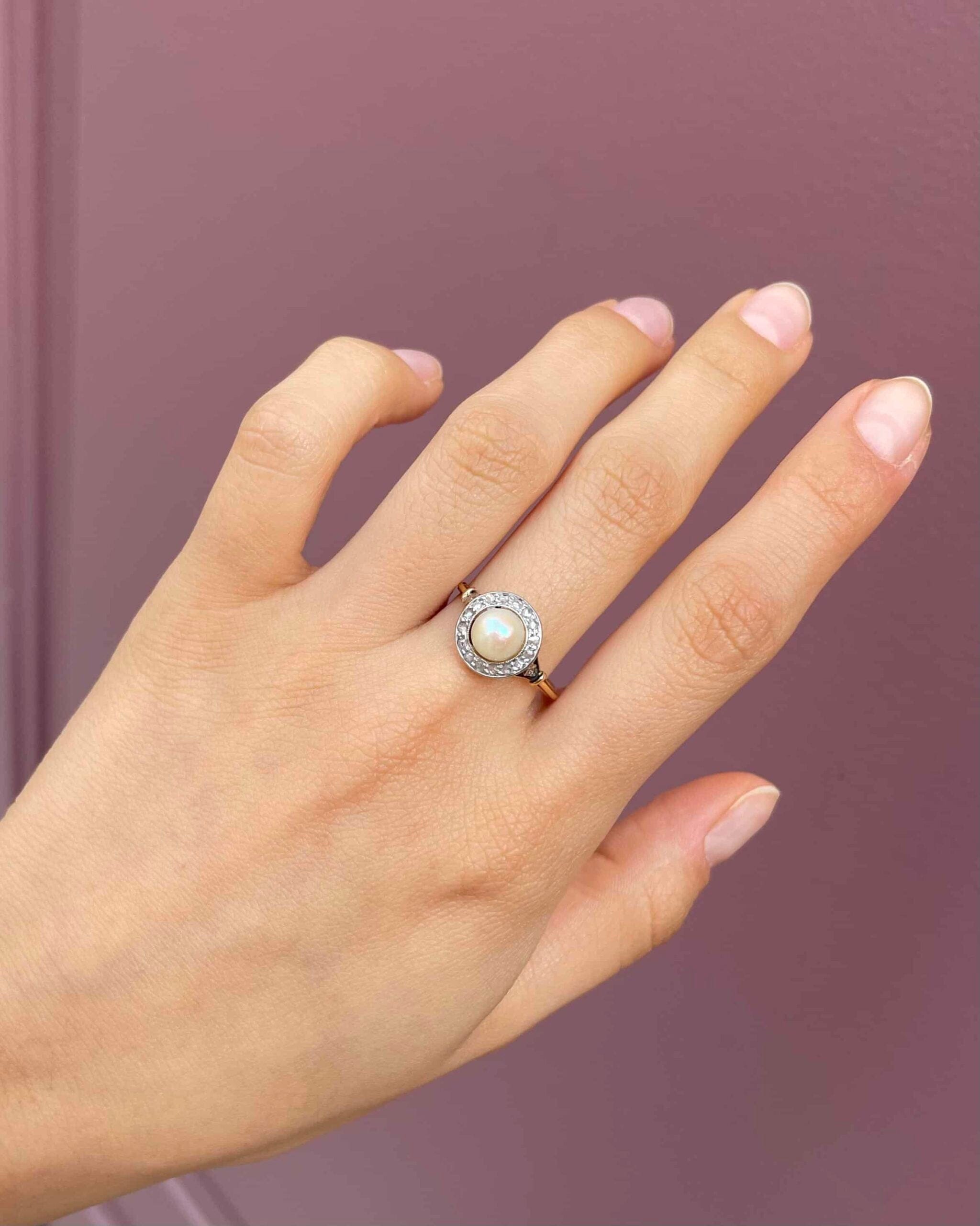 Bague Marguerite Art-Déco Perle &amp; Diamants "Helene" - Elliade Paris