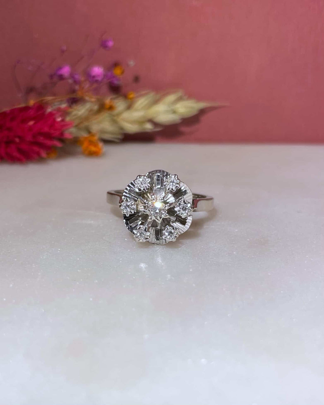 Bague Vintage Marguerite Diamants &quot;Leyna&quot;