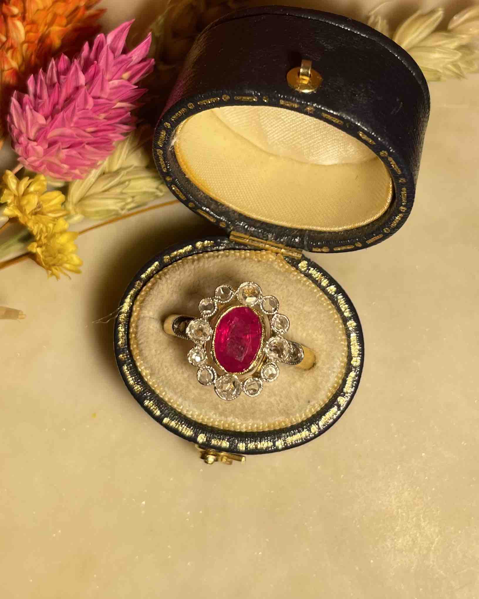 Bague Art-déco Marguerite Rubis &amp; Diamants &quot;Line&quot;