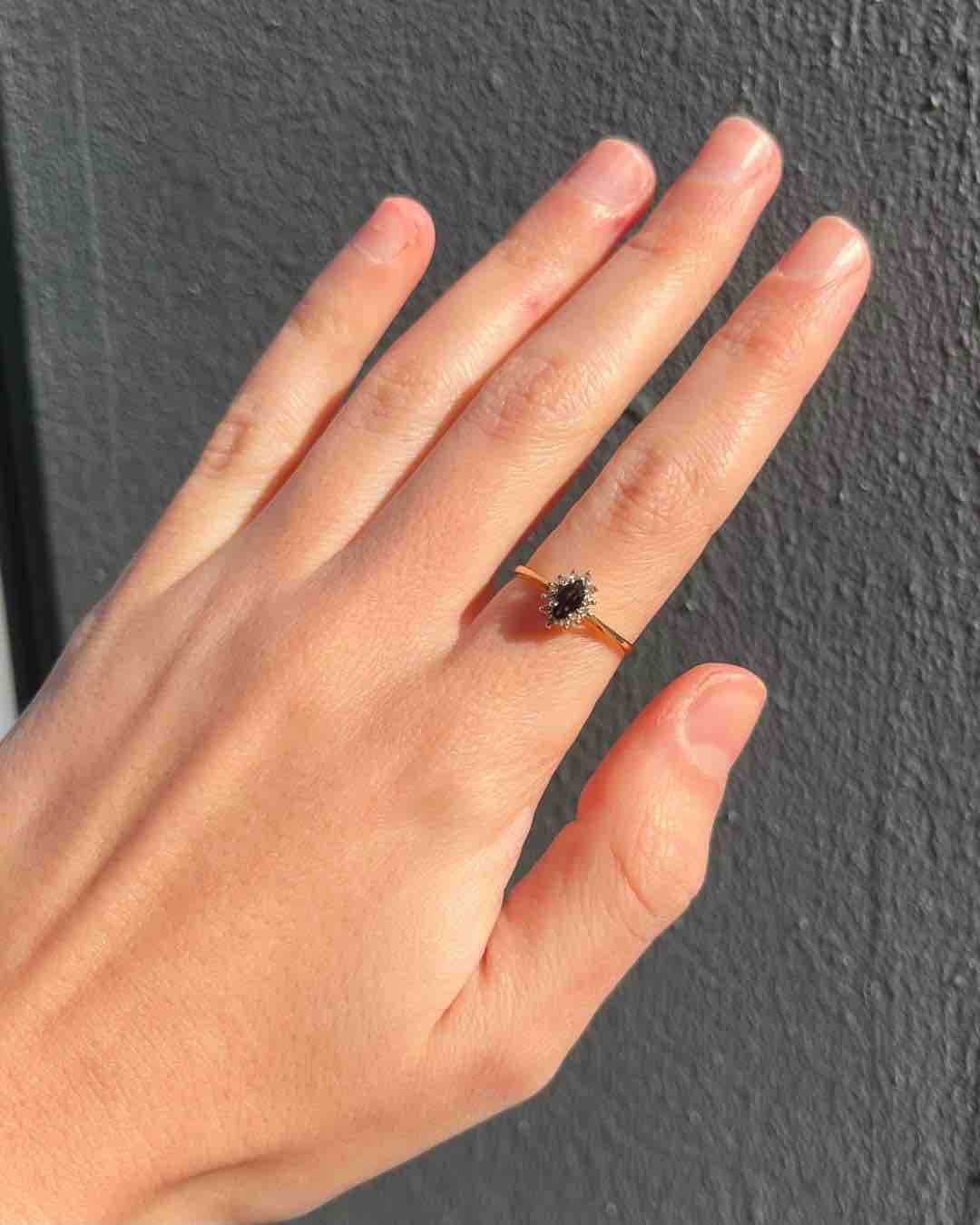 Bague Marguerite diamants &amp; saphir &quot;Eleonore&quot;