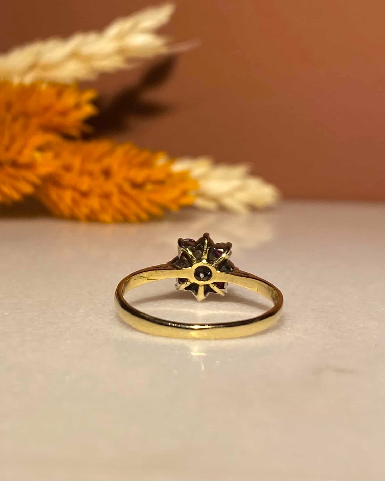 Bague Marguerite Rubis &amp; Diamants &quot;Adrianna&quot;