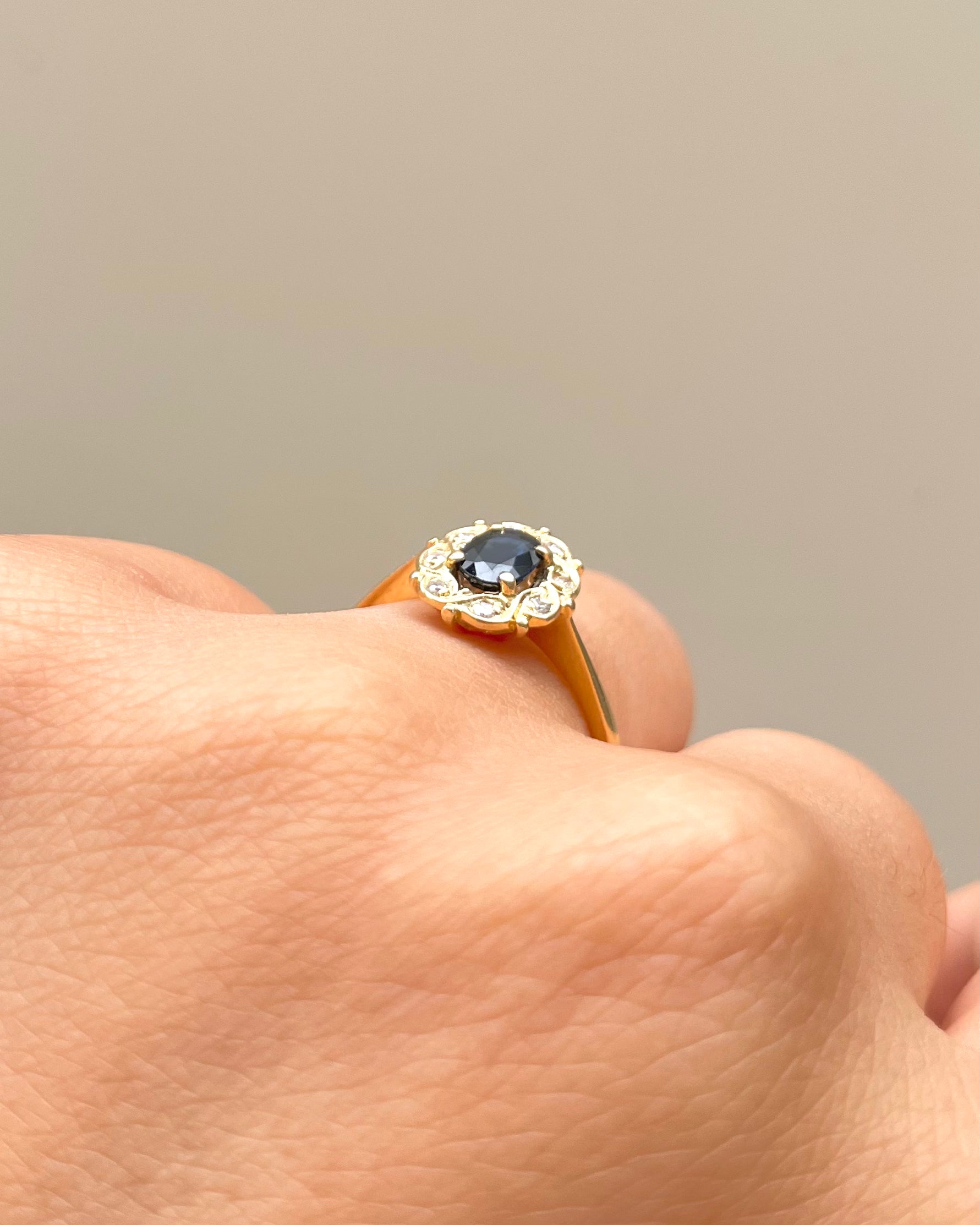 Bague Marguerite Saphir 0.50 carat &amp; Diamants “Florie”