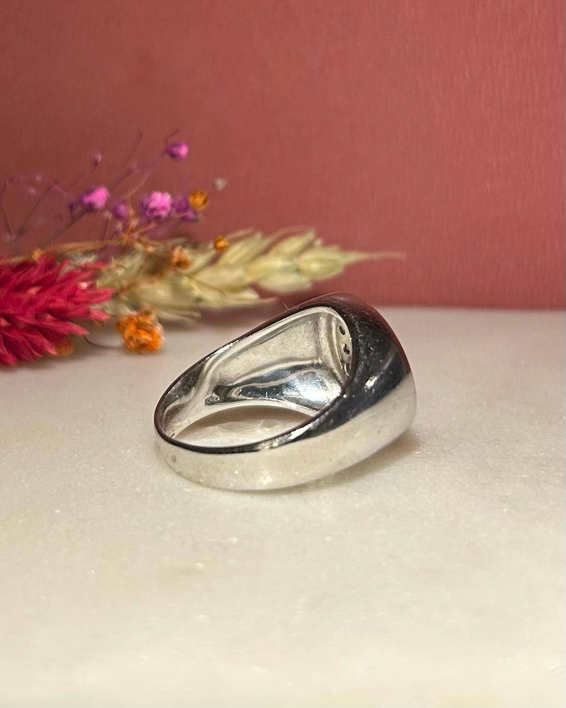 Anillo de sello vintage "Gabriella" con 19 diamantes