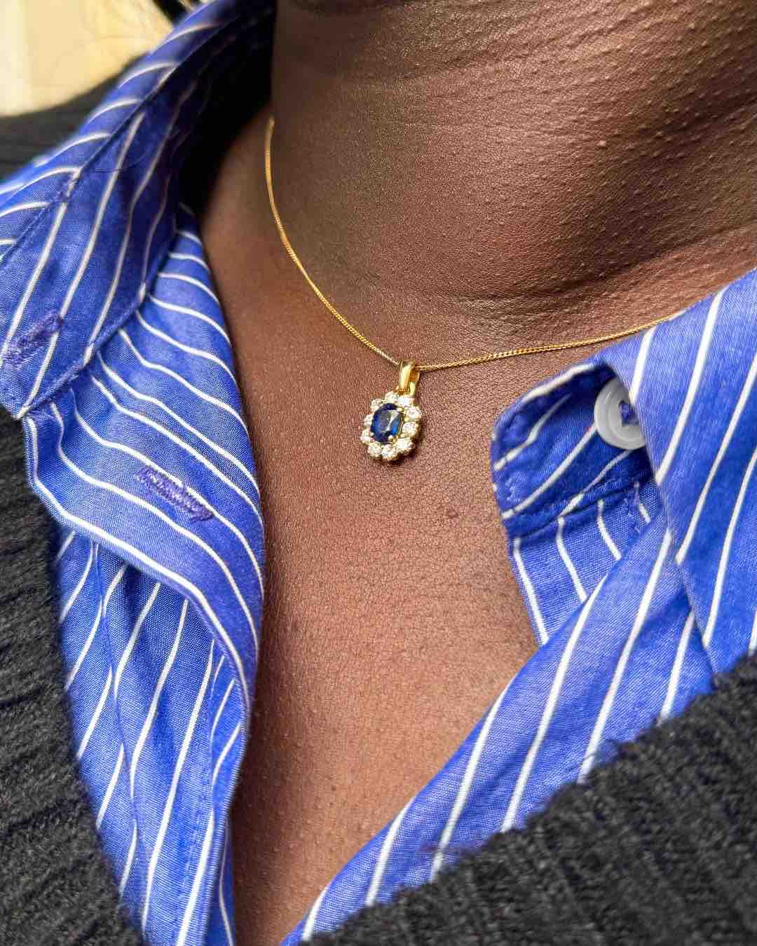 Pendentif Marguerite Saphir &amp; Diamants "Jenna"