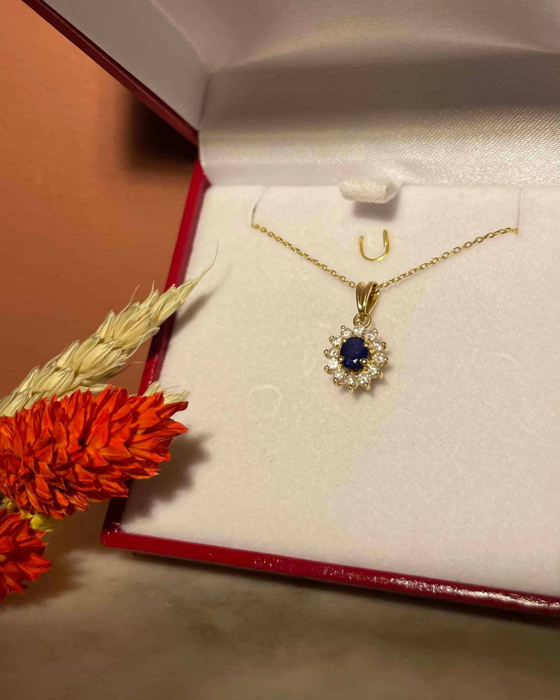 Pendentif Marguerite Saphir &amp; Diamants « Harry »