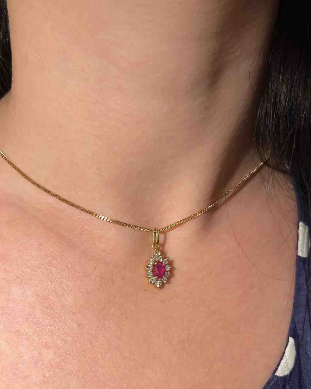Pendentif Marguerite Rubis &amp; diamants &quot;Sixtine&quot;