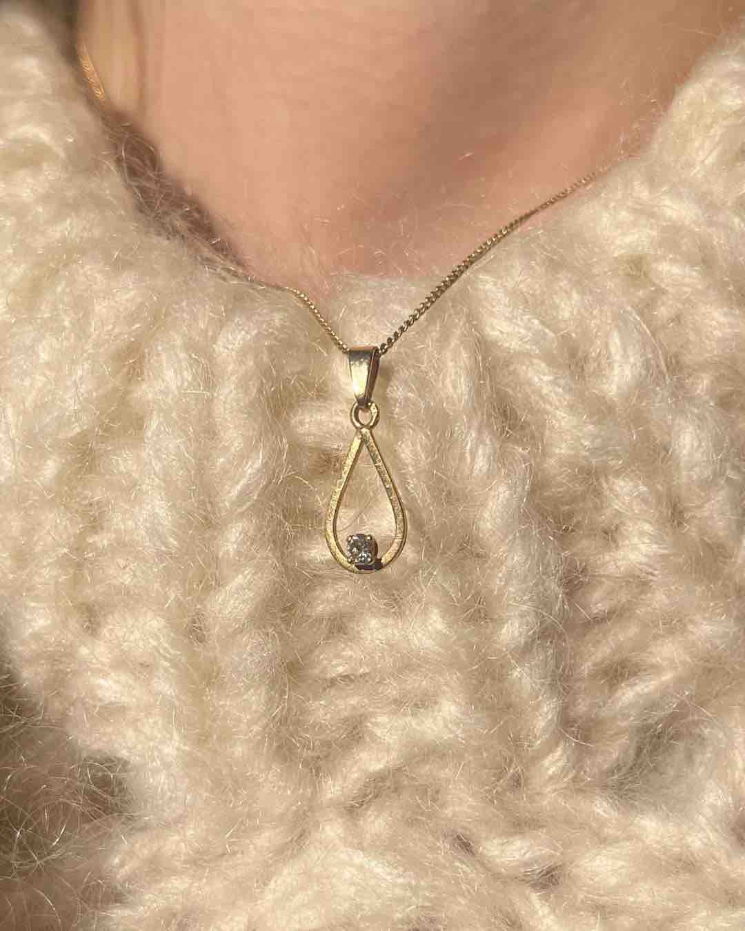 Colgante de gota de diamantes "Romy"