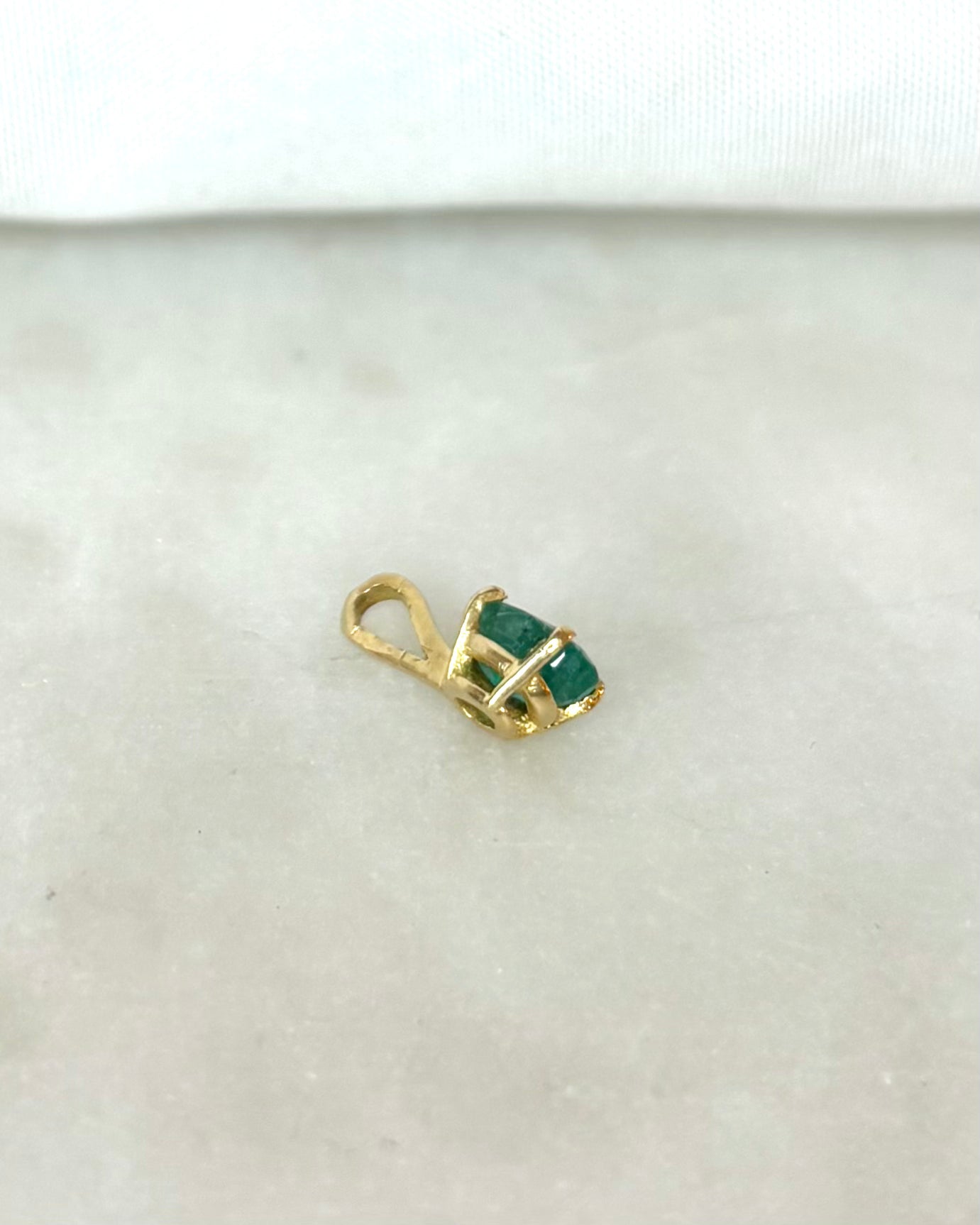 Pendentif Émeraude  0.45 carat  &quot;Solange&quot;