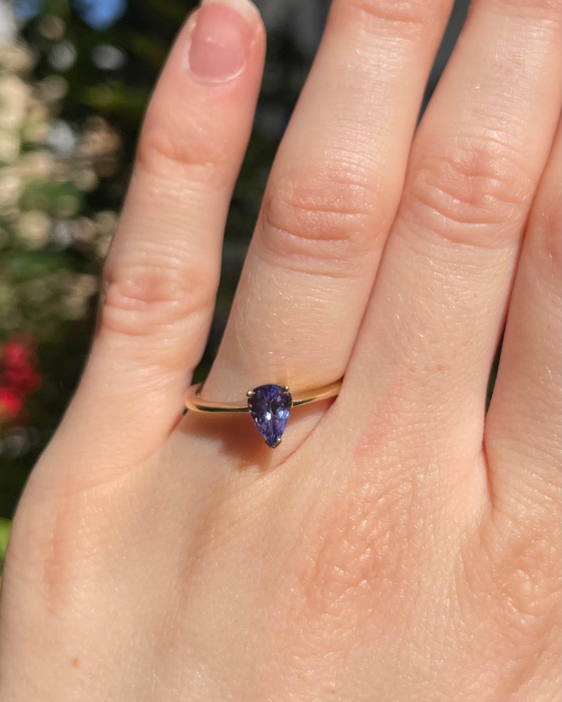 Anillo solitario Tanzanita 0.75 quilates "Mariane"