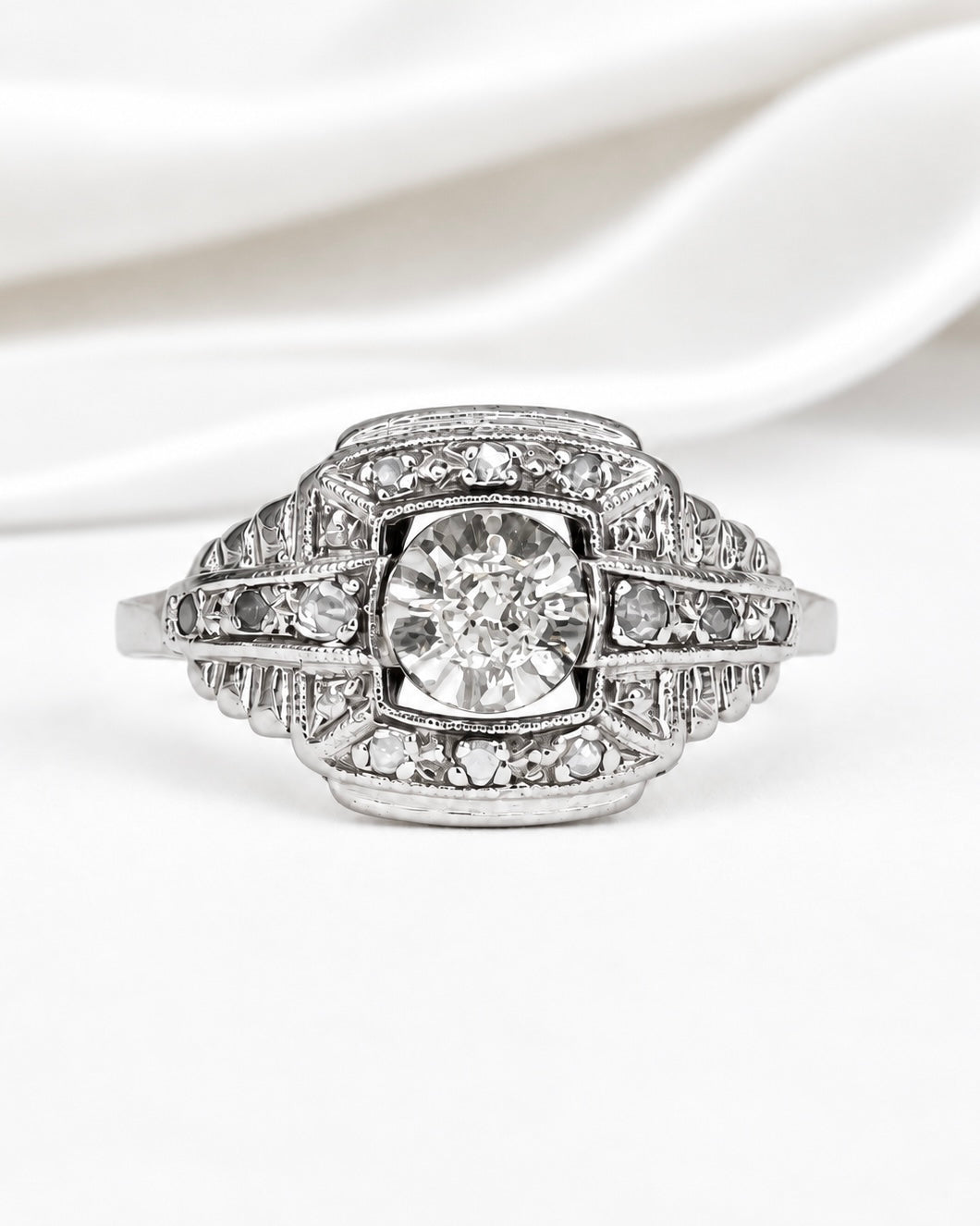 Art Deco Diamond Ring "Telma"