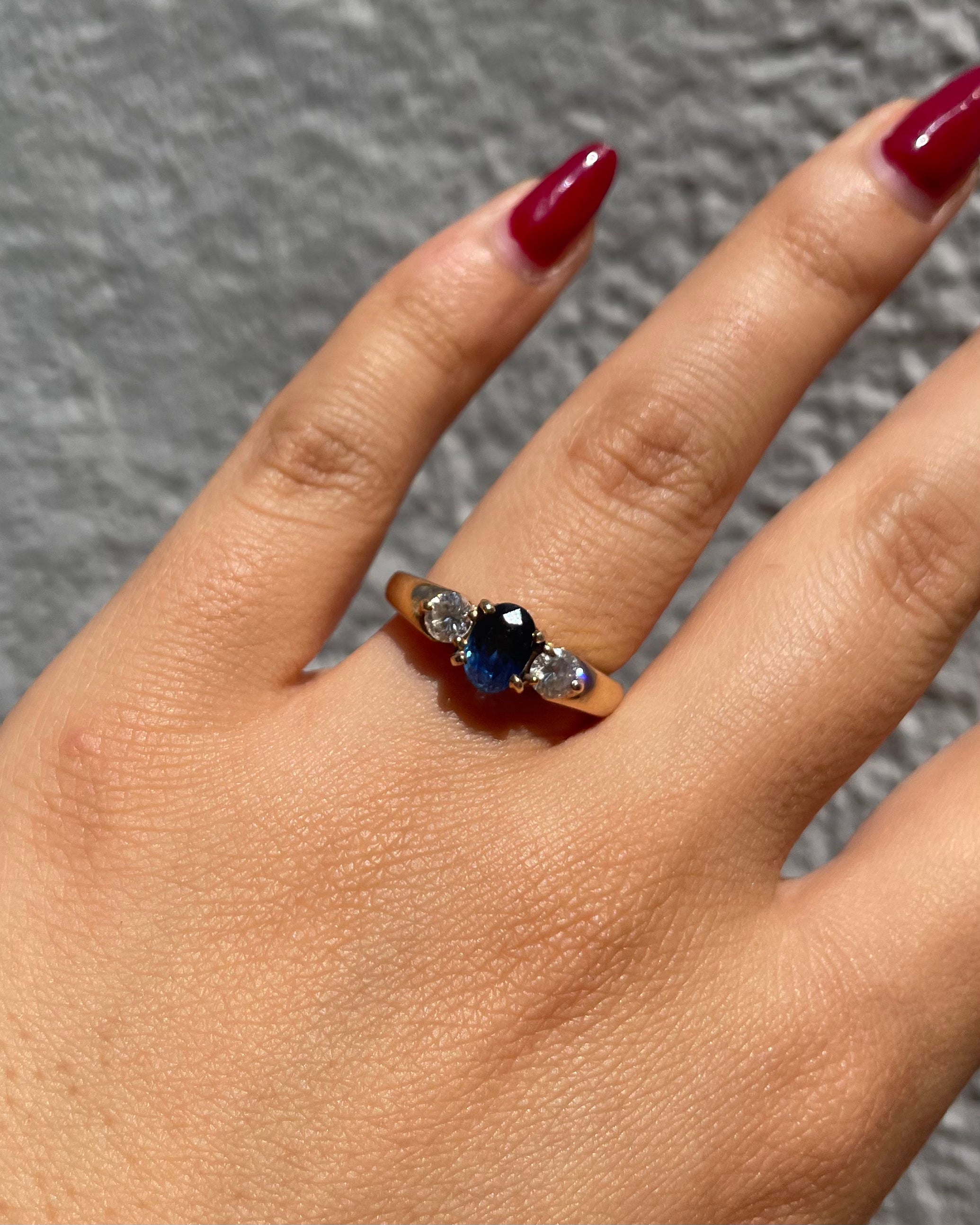 Bague Trilogie Saphir 1.10 carat &amp; Diamants "Maya"