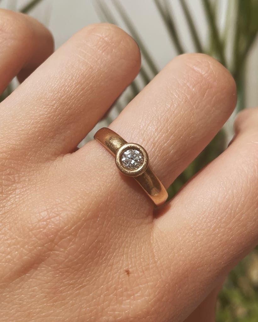 Bague Jonc Diamant "Coralie" - Elliade Paris