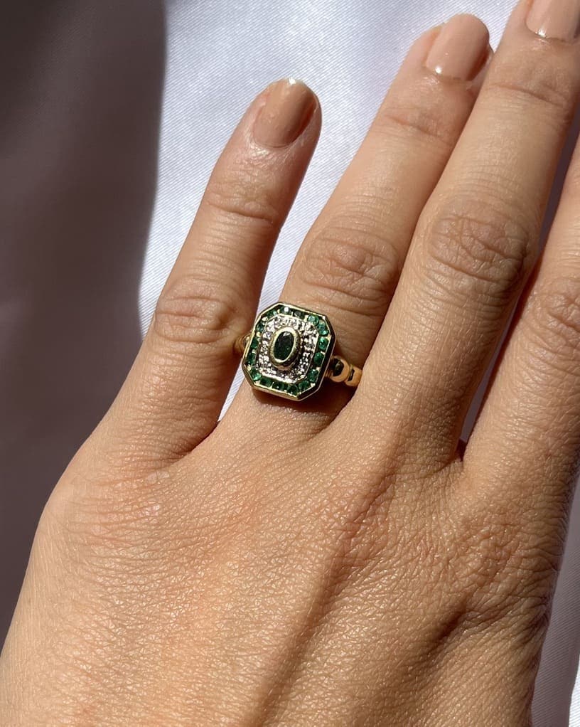 Bague style Art-Déco émeraudes &amp; diamants "Amy" - Elliade Paris