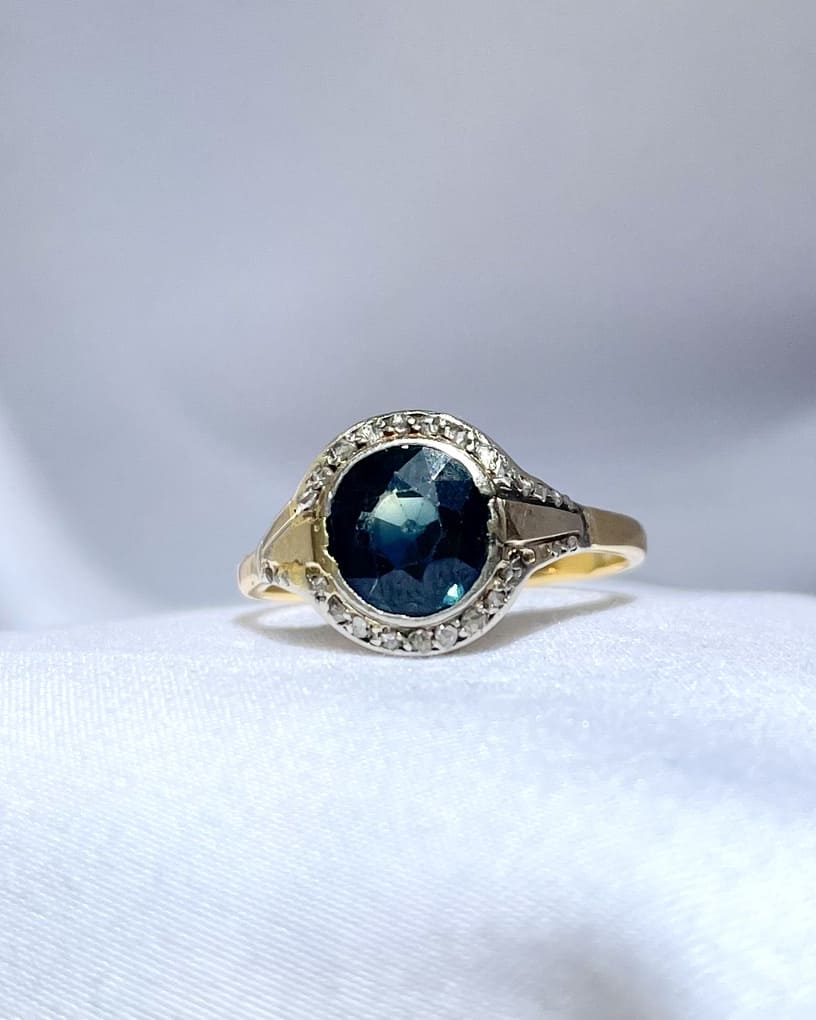 Bague Art-Déco Saphir &amp; Diamants "Lizy" - Elliade Paris