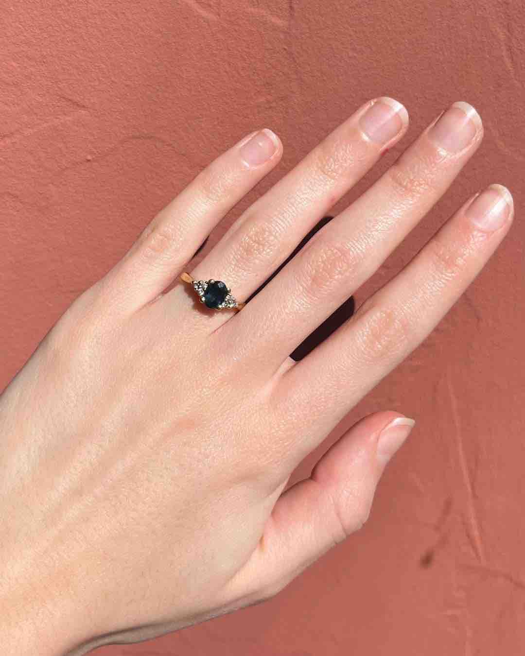Bague Trilogie Saphir &amp; Diamants &quot;Aina&quot;