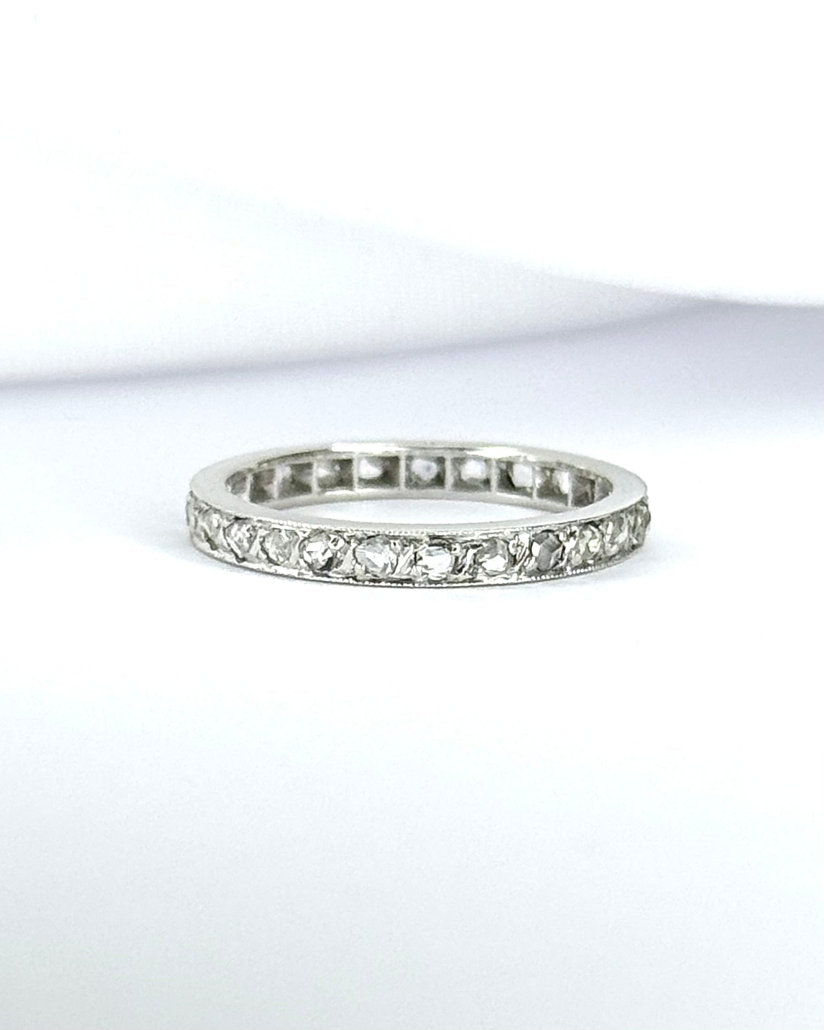 Alliance Américaine Art-Déco Diamants 0.40 carat 2.3mm "Dounia" - Elliade Paris