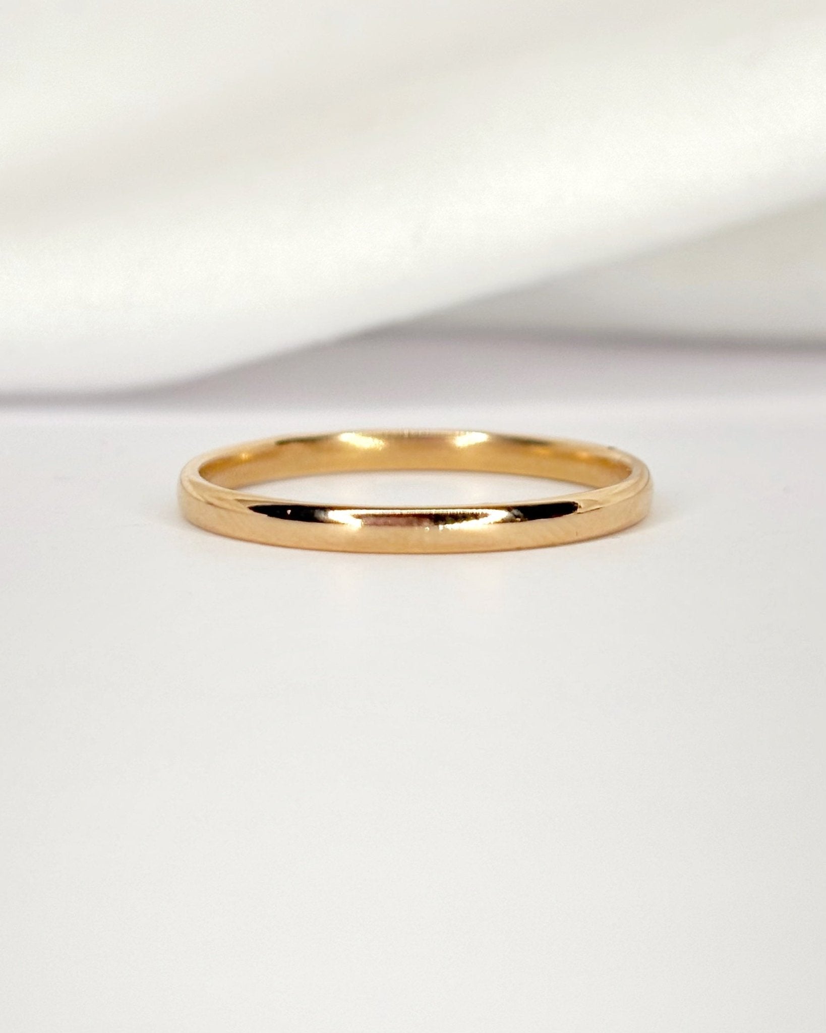 Alliance Or Jaune 18 carats 2 mm "Chris" - Elliade Paris