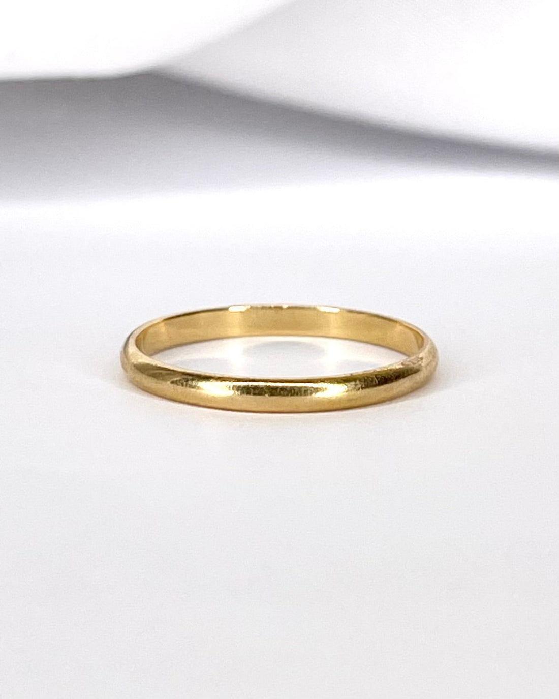 Alliance Or Jaune 18 carats 2 mm "Joseph" - Elliade Paris