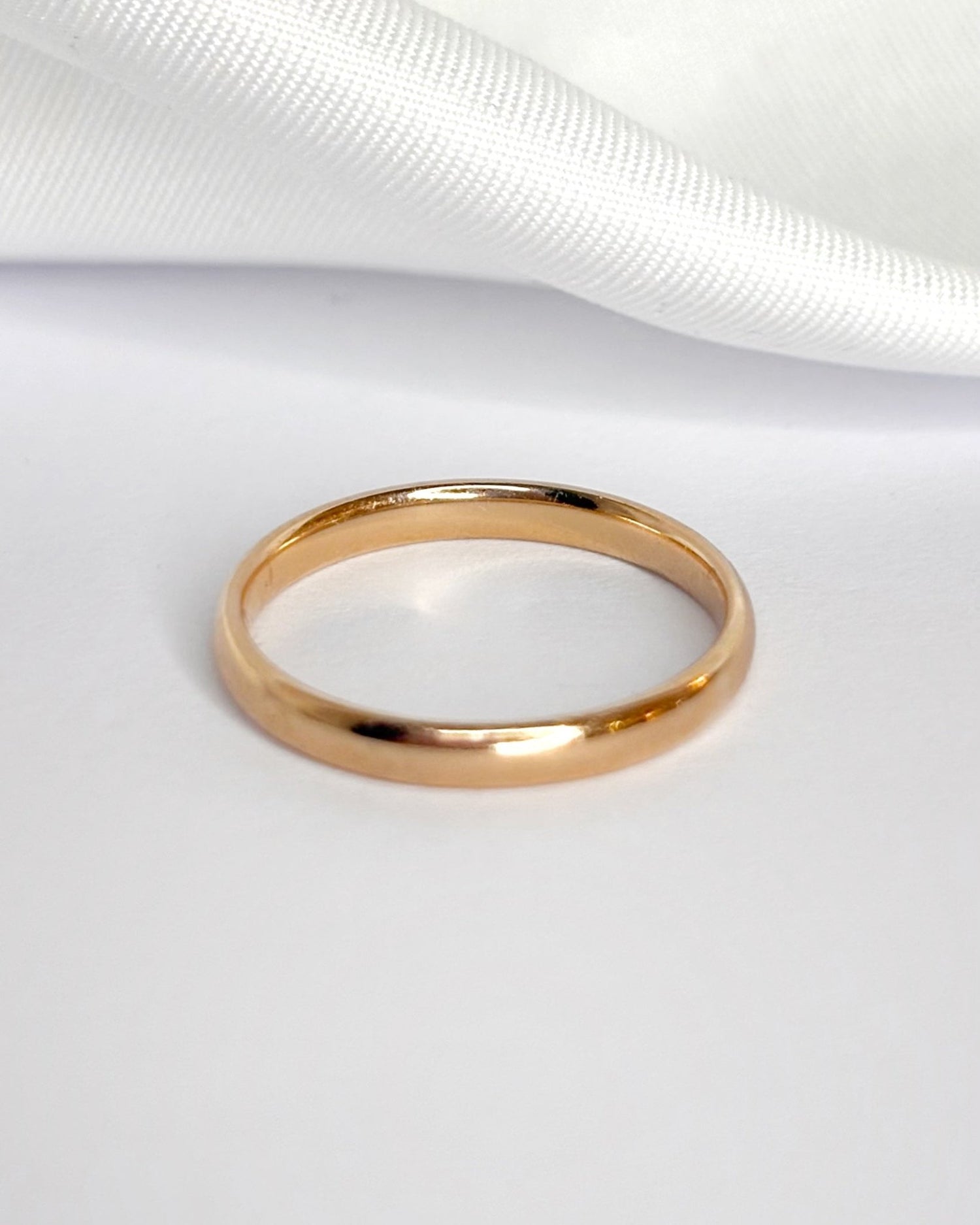 Alliance Or Jaune 18 carats 2.3 mm "Loeva" - Elliade Paris
