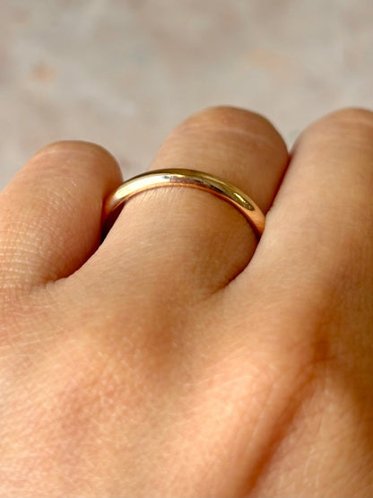 Alliance Or Jaune 18 carats 2.4mm "Jonas" - Elliade Paris