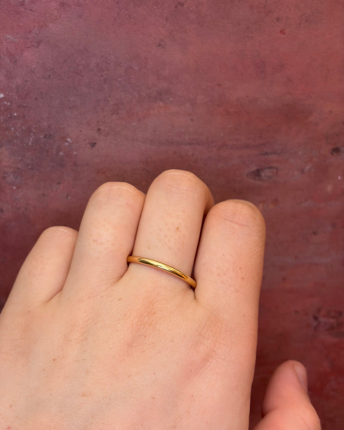 Alliance Or Jaune 18 carats 2mm "Augustin" - Elliade Paris