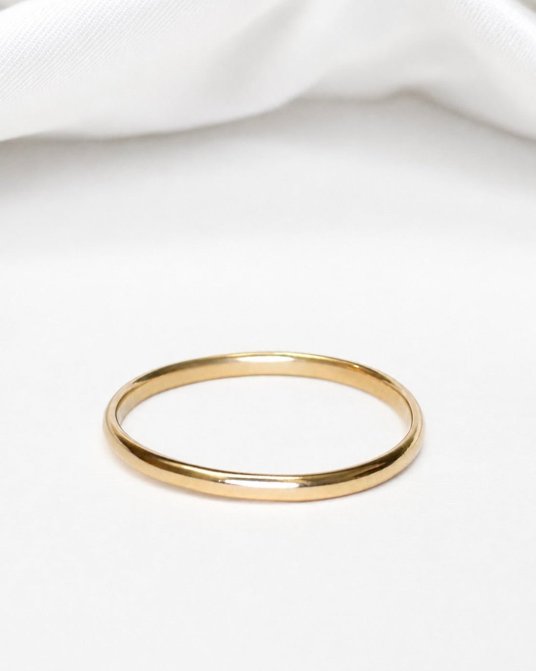Alliance Or Jaune 18 carats 2mm "Augustin" - Elliade Paris