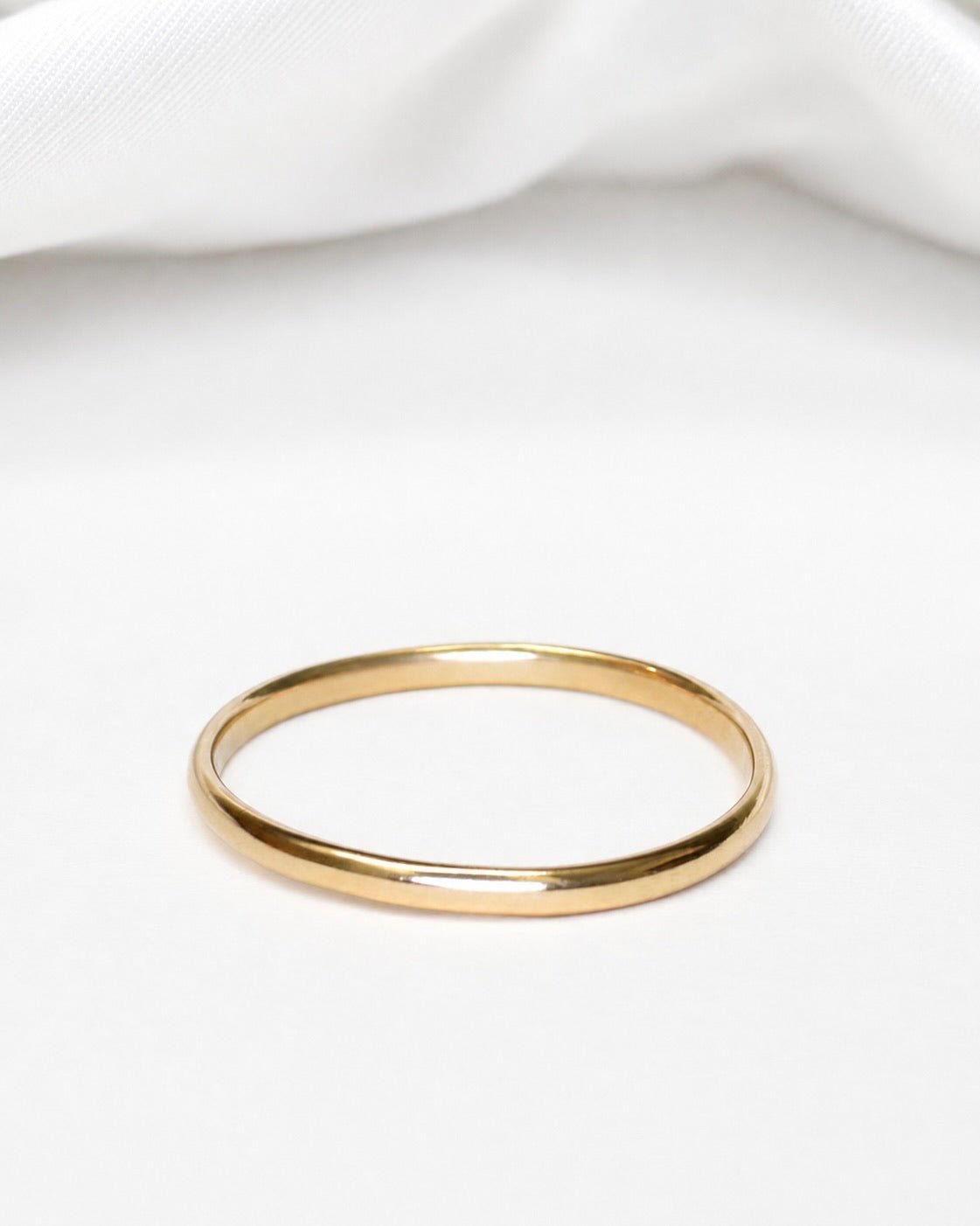 Alliance Or Jaune 18 carats 2mm "Augustin" - Elliade Paris