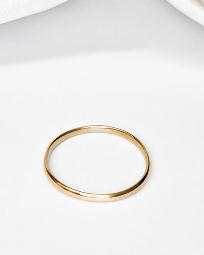 Alliance Or Jaune 18 carats 2mm "Augustin" - Elliade Paris