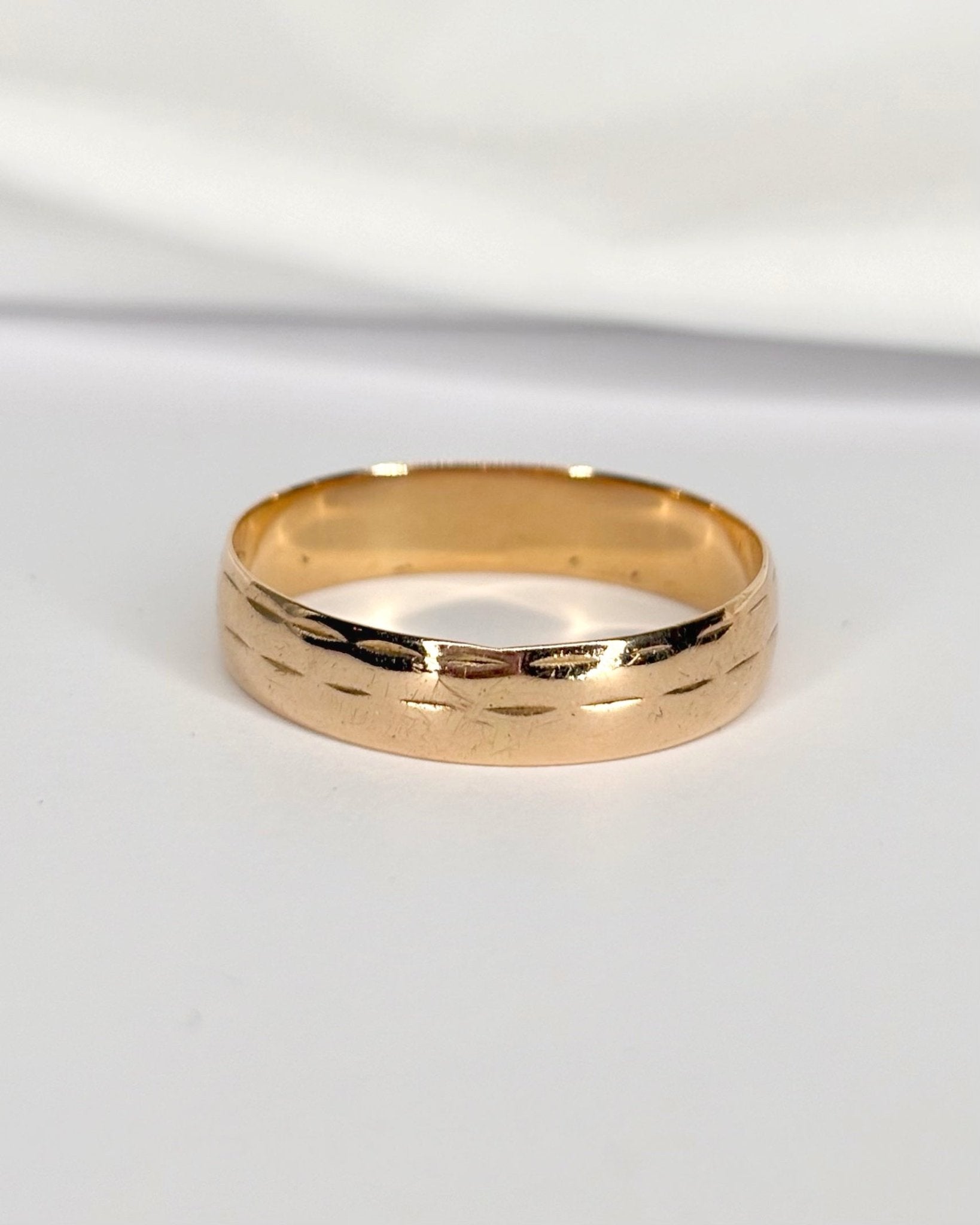 Alliance Or Jaune 18 carats "Marga" - Elliade Paris
