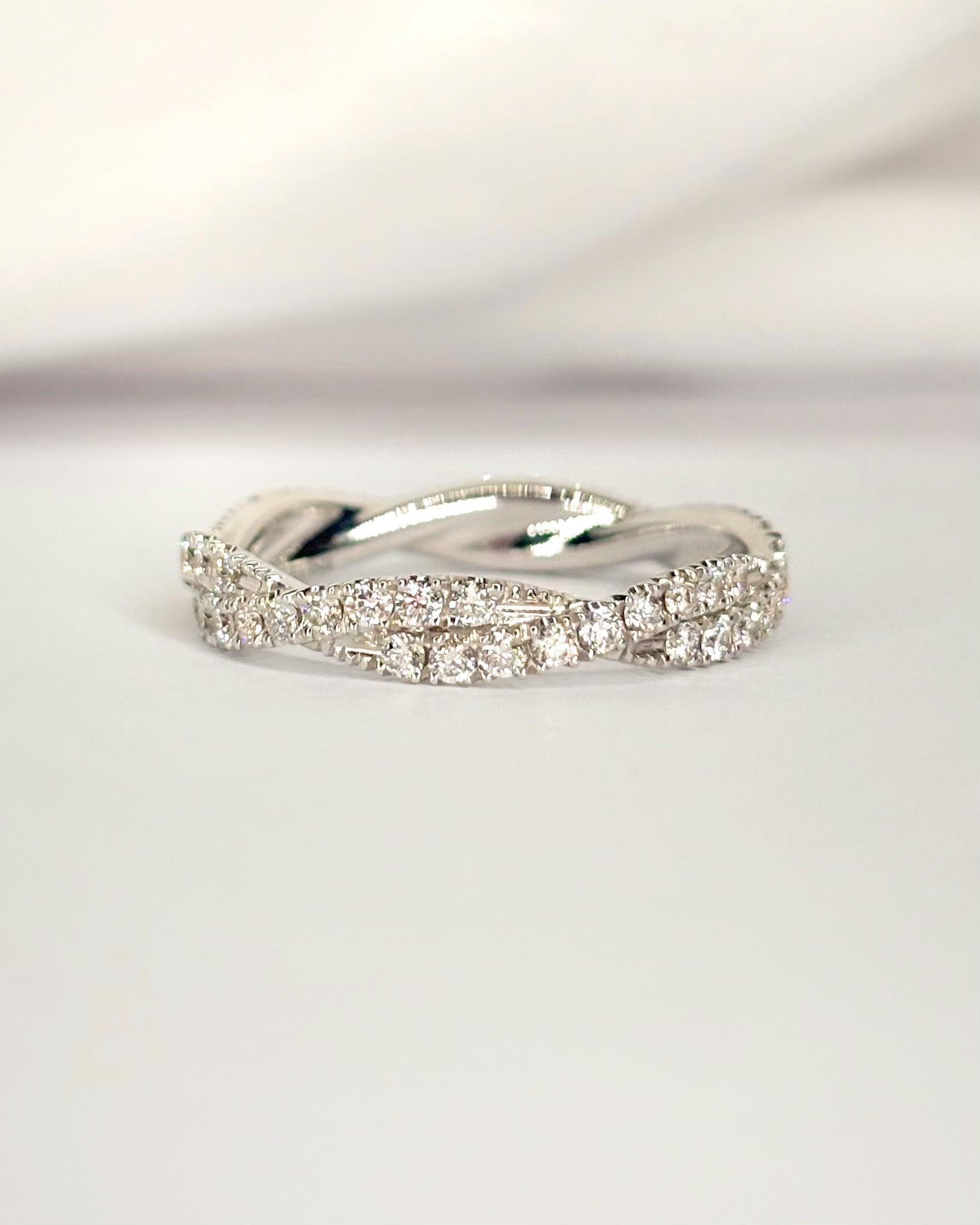 Alliance Torsadée Diamants 0.54 carat 3.5mm "Alicia" - Elliade Paris