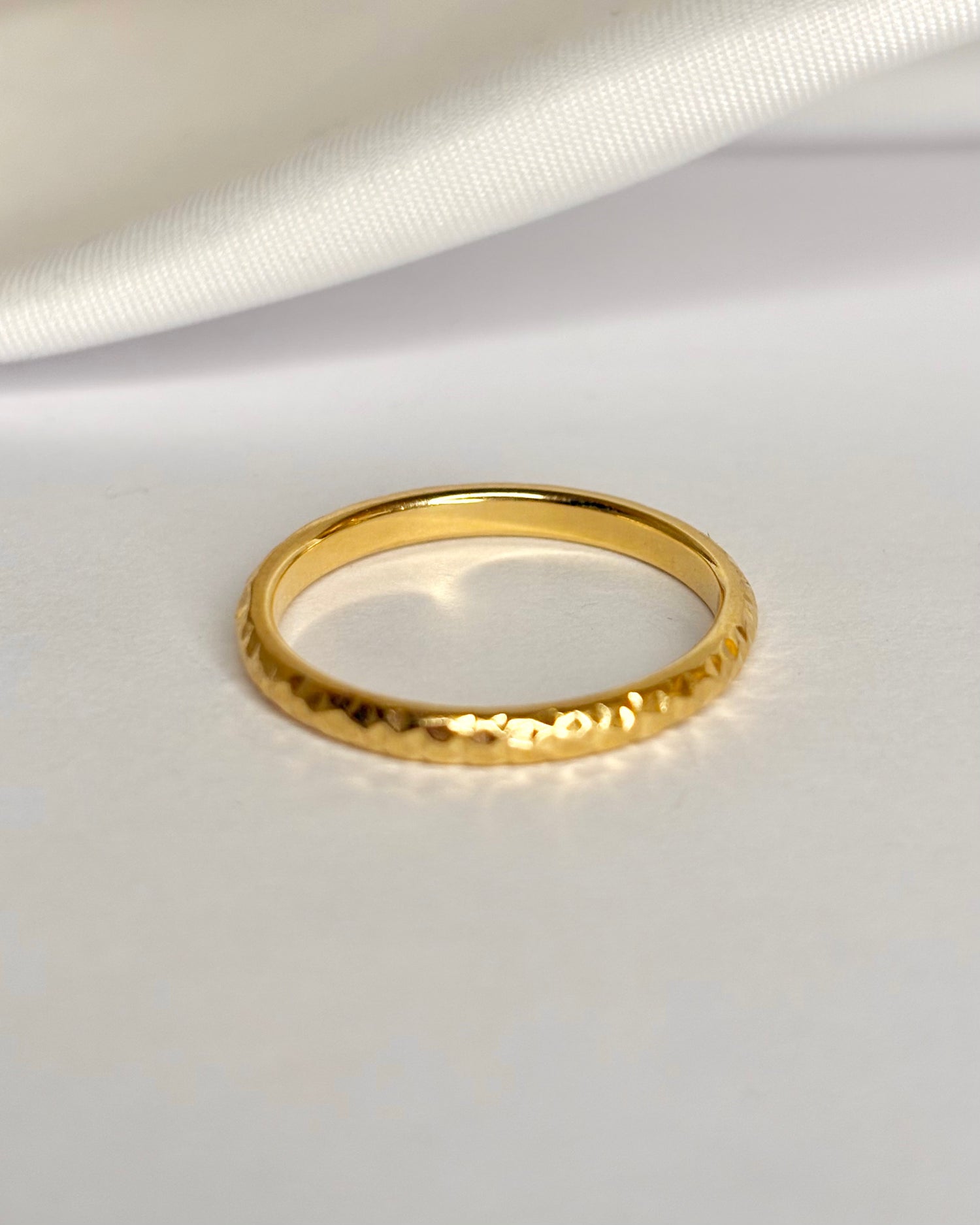 Half eternity diamond ring