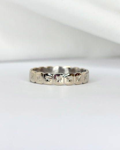 Alliance Or Gris 18 carats &quot;Domitille&quot;