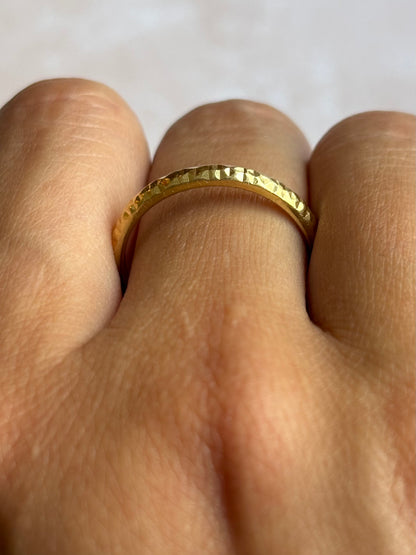 Half eternity diamond ring