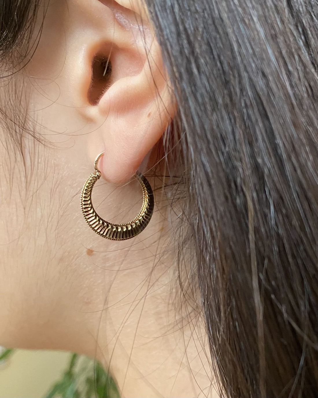 Pendientes de aro vintage dorados "Anitah"
