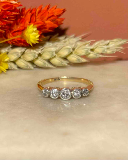 Bague Art-Déco Rivière 5 Diamants &quot;Naya&quot;