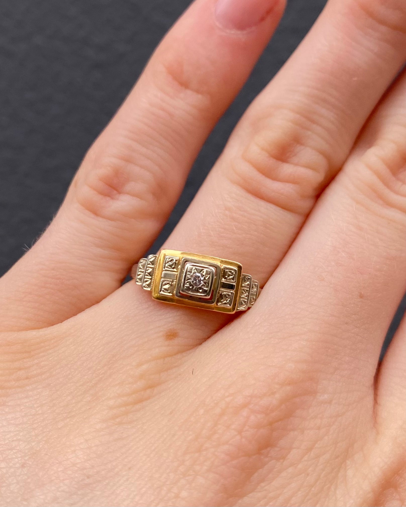 Anillo Art Déco Tank Diamantes "Théora"