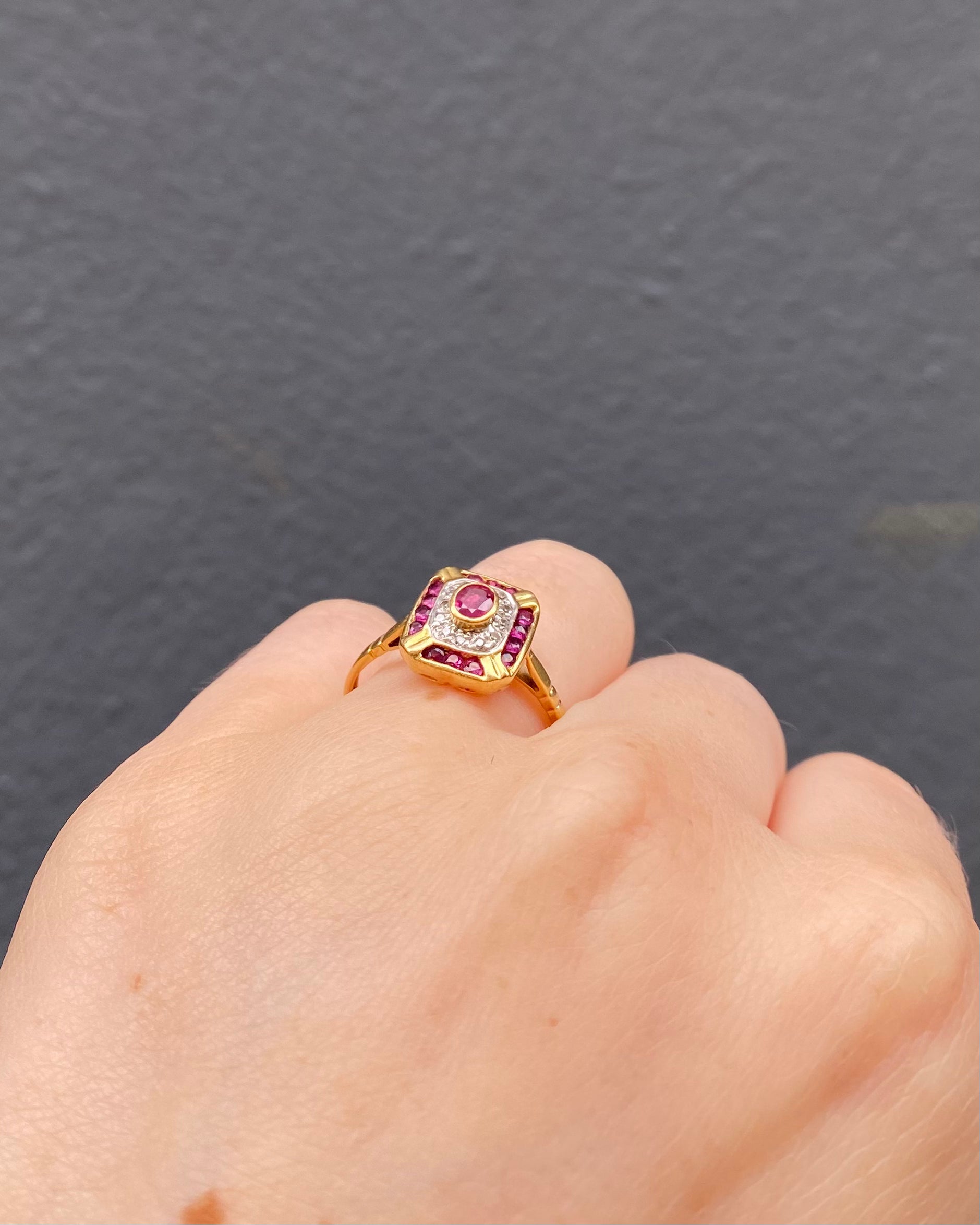 Bague Style Art-Déco Rubis &amp; Diamants "Constance"