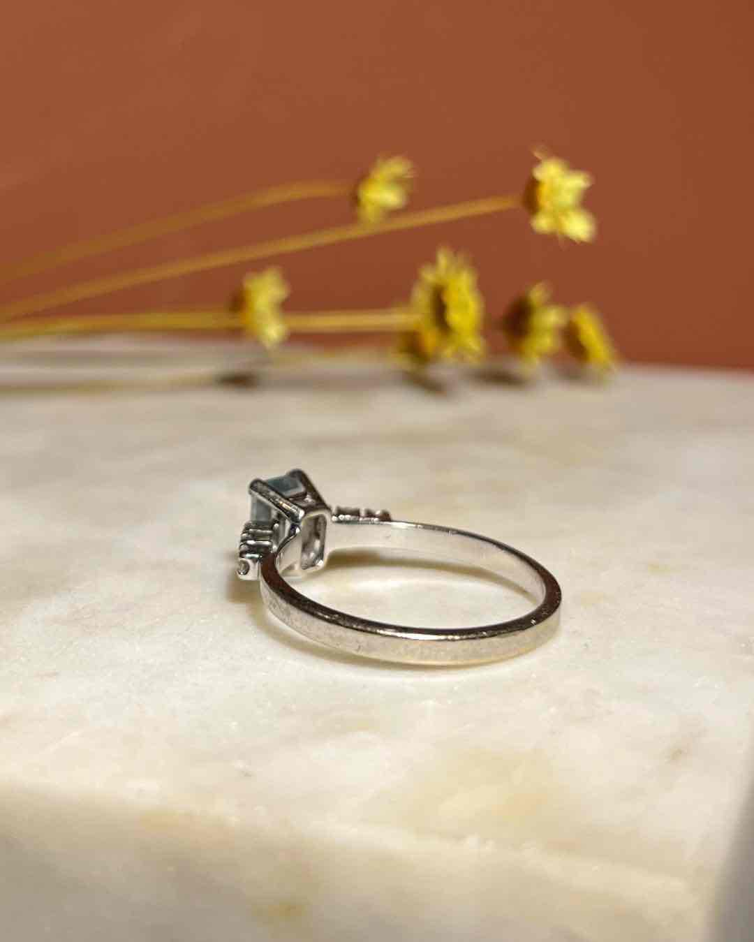 Bague vintage Aigue-marine Diamants &quot;Neela&quot;