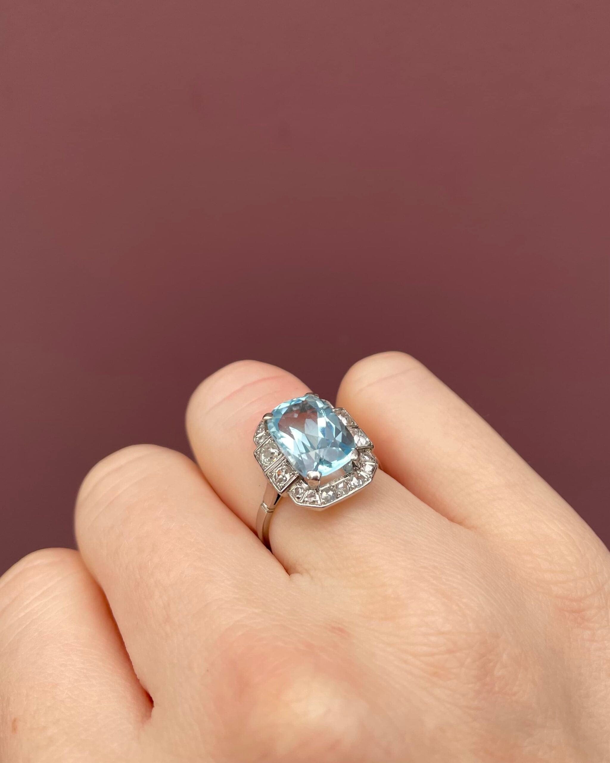 Bague Art-Déco Topaze 6.90 Carats &amp; Diamants "Selena" - Elliade Paris
