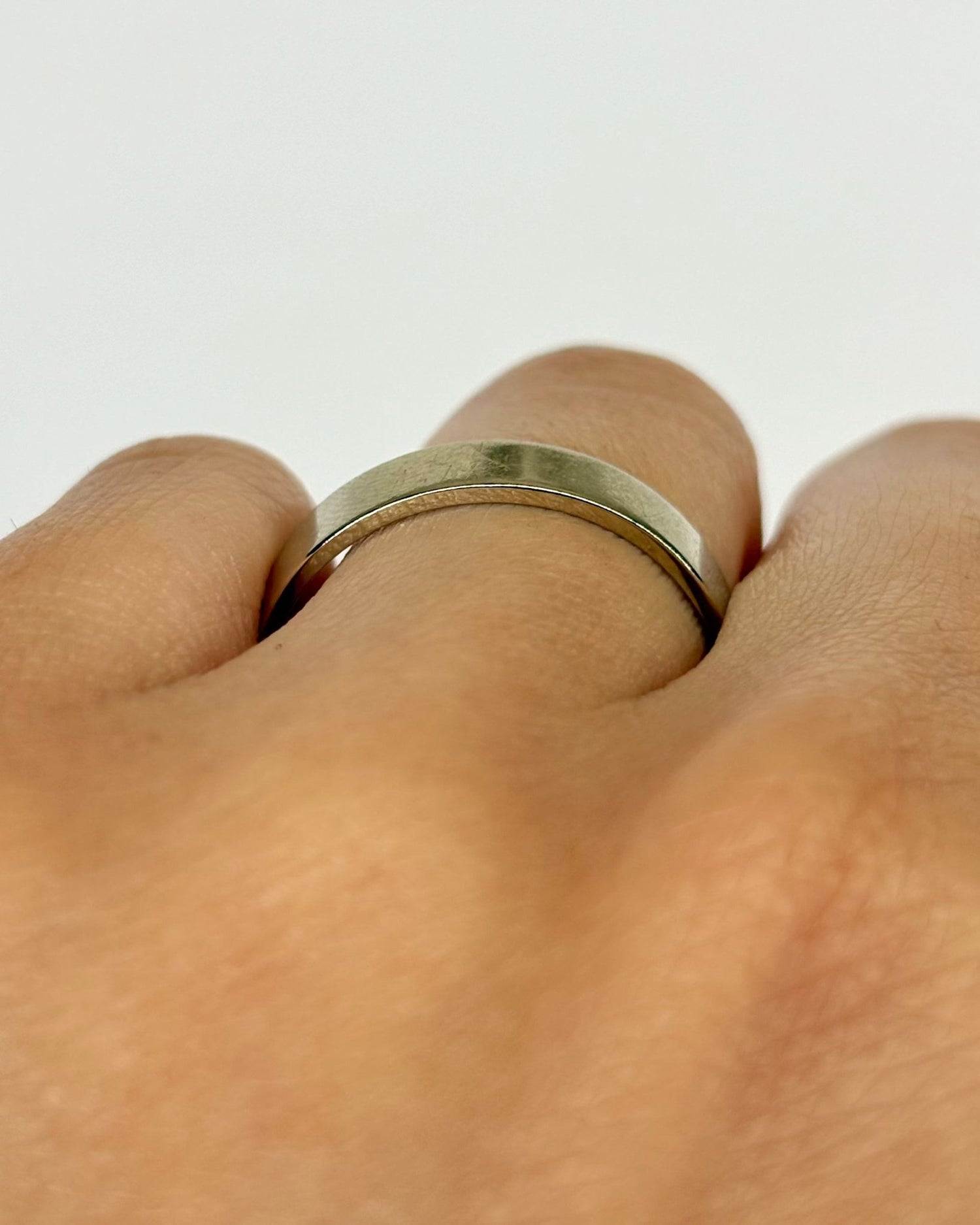 Bague Alliance Or Gris 18 carats "John" - Elliade Paris