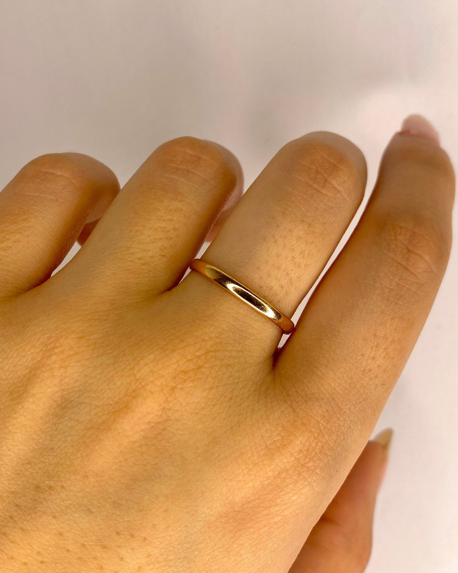 Bague Alliance Or Jaune 18 carats 2 mm "Zorah" - Elliade Paris